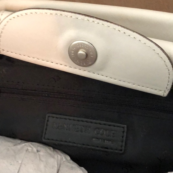 Purse - Picture 4 of 5